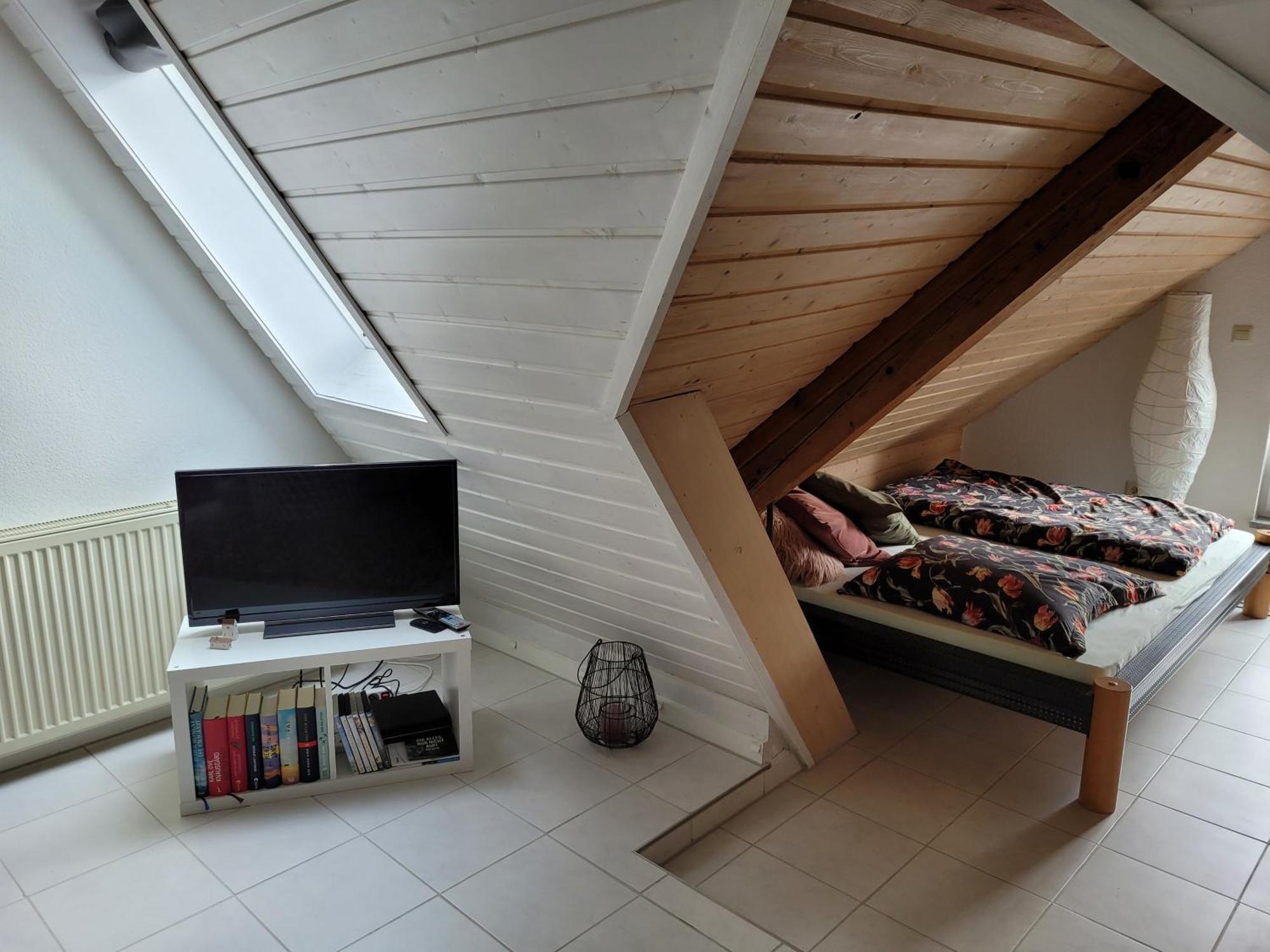 Apartment Zentrale Dachwohnung In Sha *