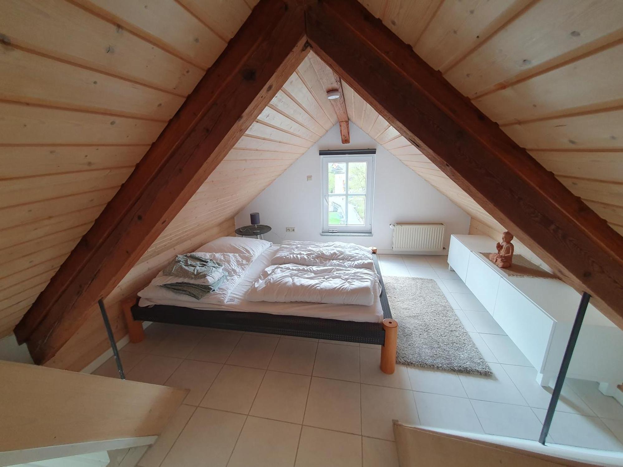 Apartment Zentrale Dachwohnung In Sha *